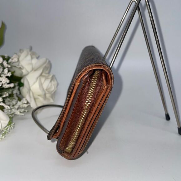 AuthenticâLouisâVuittonâMonogramâTresorâWallet - Picture 6 of 16